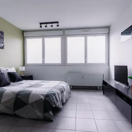 Apartment L'escapade Dardilly, Confort Pour Pros, Parking Prive *